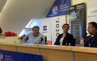 Velünk tartasz a következő előadásunkon?